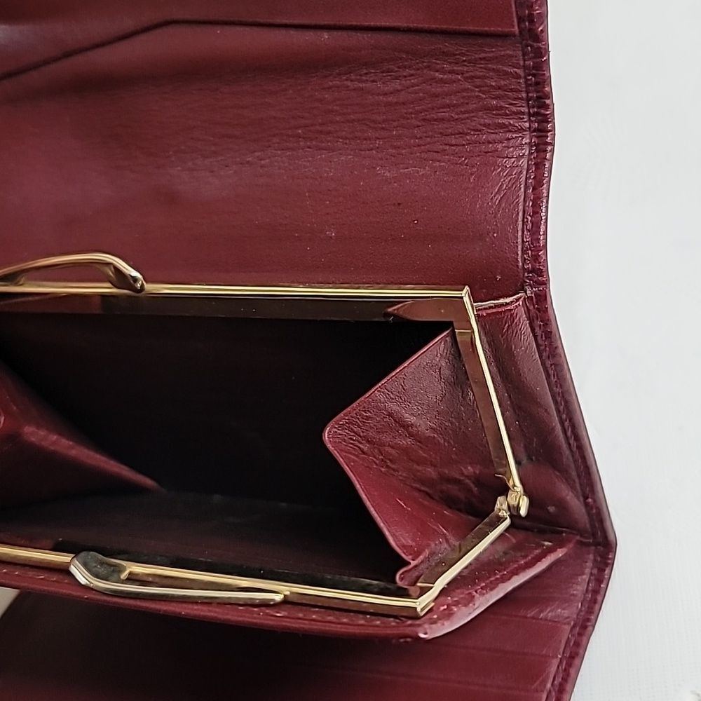 CARTIER MUST CLASP TRI-FOLD WALLET CLASP CLOSURE COMPACT WALLET - Picture 7 of 9
